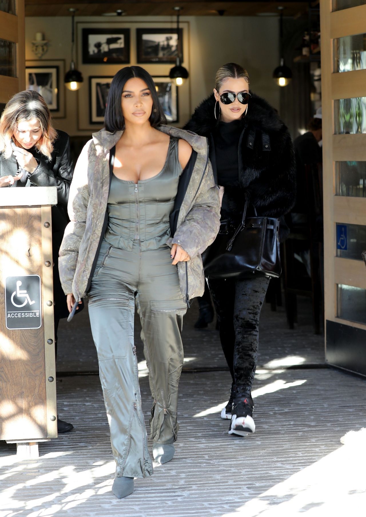 Kim Kardashian and Khloe Kardashian - Grandville Restaurant in Studio