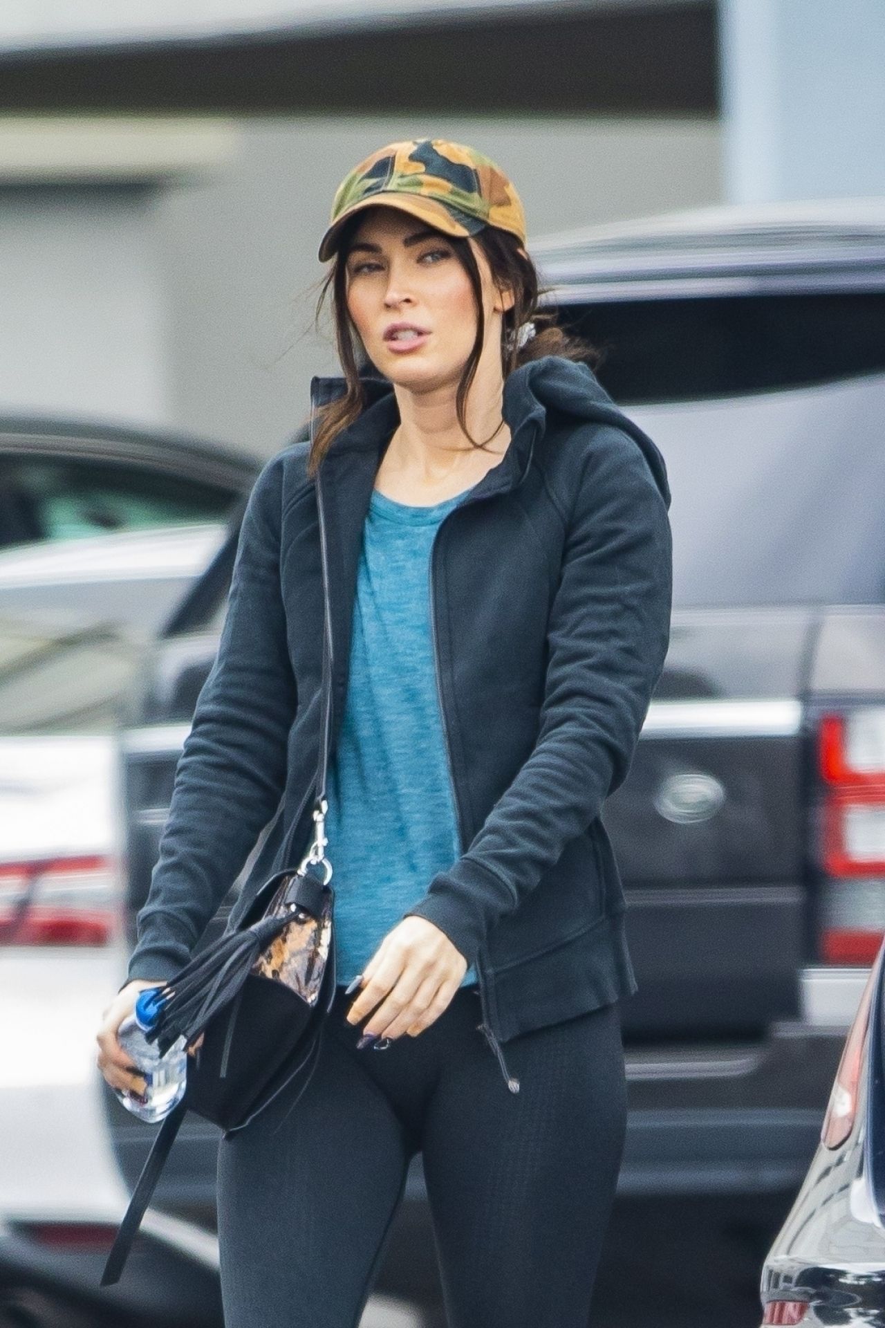 Megan Fox in Workout Gear - Woodland Hills 12/30/2019 • CelebMafia