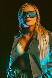 Mia Diaz - RITMO Promotional Material December 2019