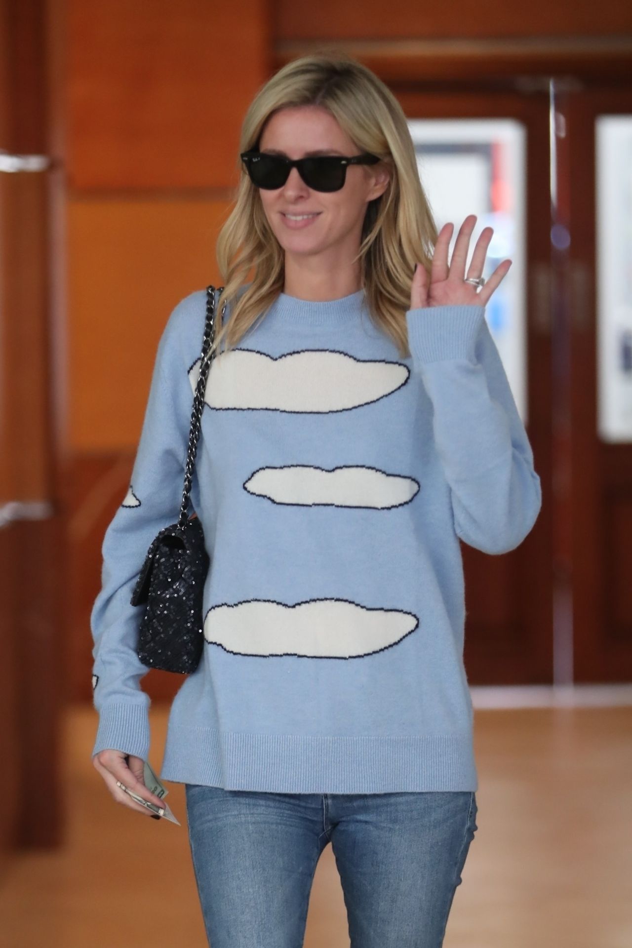 Nicky Hilton - Lunch at E Baldi in Beverly Hills 12/13/2019 • CelebMafia