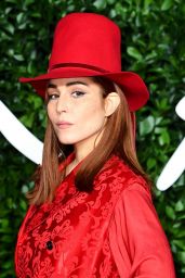 Noomi Rapace – Fashion Awards 2019 Red Carpet in London