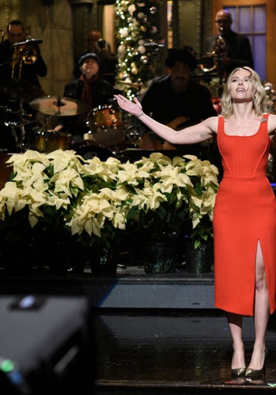 Scarlett Johansson - Saturday Night Live December 2019