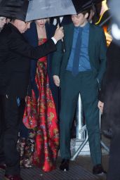 Taylor Swift and Joe Alwyn - Hold Hands as they Leave the "Cats" Premiere in NYC