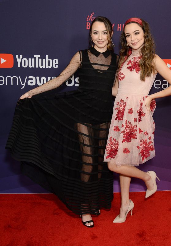 Veronica Jo Merrell and Vanessa Jo Merrel – 219 Streamy Awards