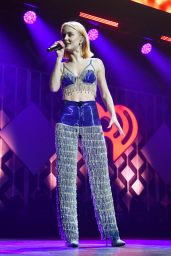 Zara Larsson Performs Live at Y100 Jingle Ball 2019 in Sunrise