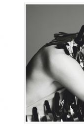 Adriana Lima, Candice Swanepoel, Doutzen Kroes, Edita Vilkeviciute, Joan Smalls, Sui He - Vogue Japan March 2020 Issue