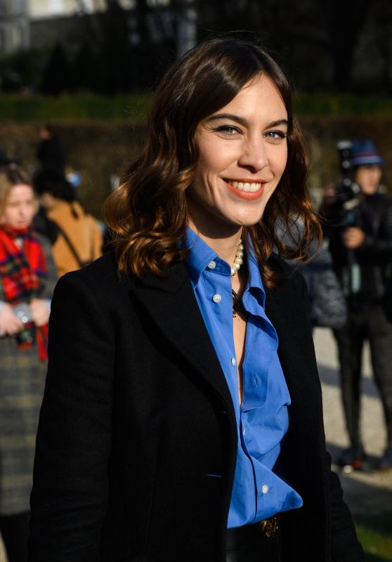 Alexa Chung – Dior Show at Paris Fashion Week 01/20/2020