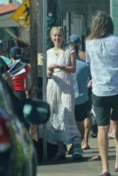 Amber Heard - Out in Hawaii 01/03/2020