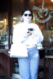 Ariel Winter - Out in Los Angeles 01/13/2020