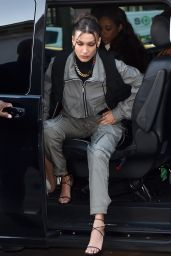 Bella Hadid - Arrives at the Palais De Tokyo for Mens Fashion Week 2020 in Paris 01/16/2020
