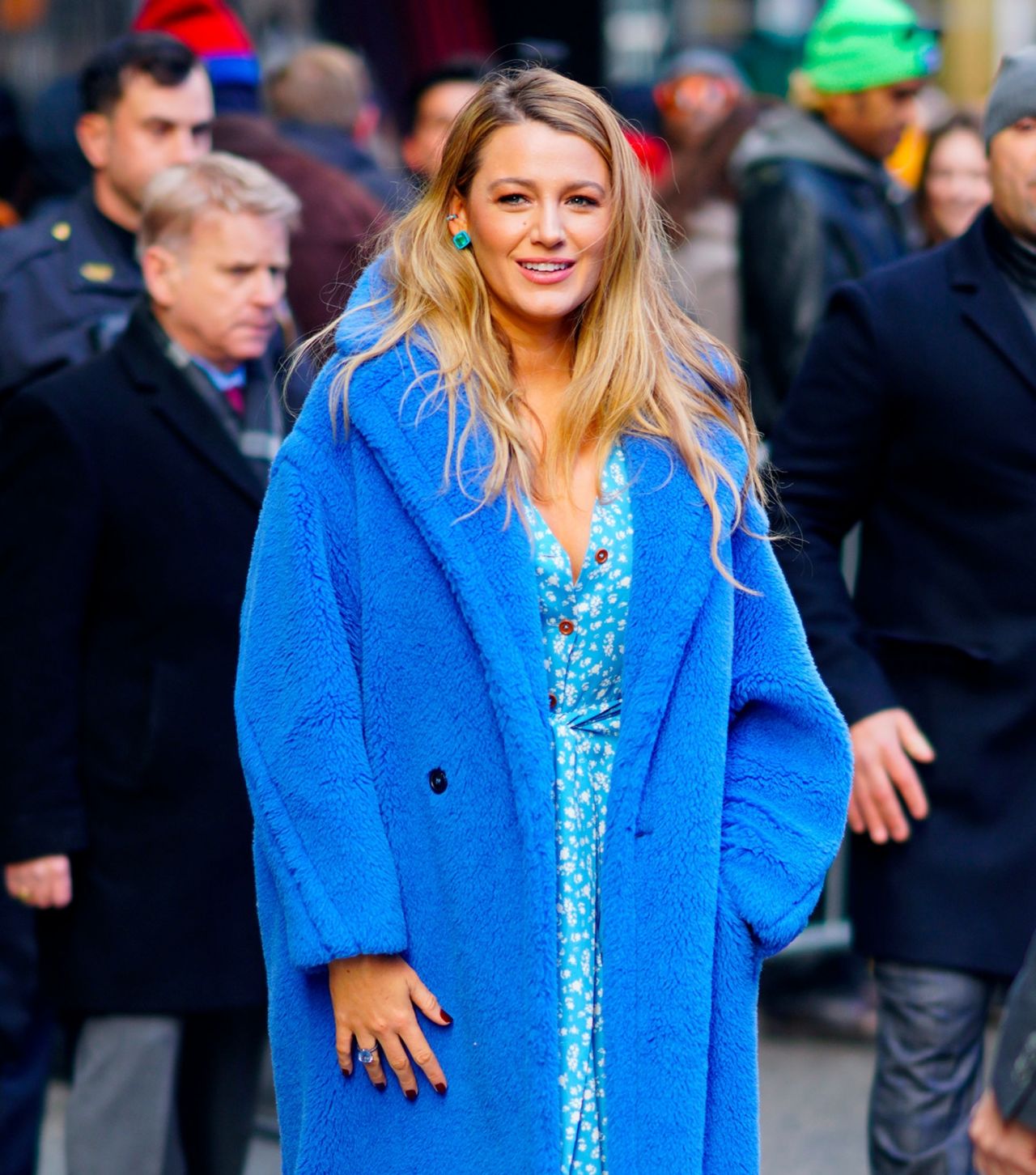 Blake Lively - Leaving GMA in NYC 01/28/2020 • CelebMafia