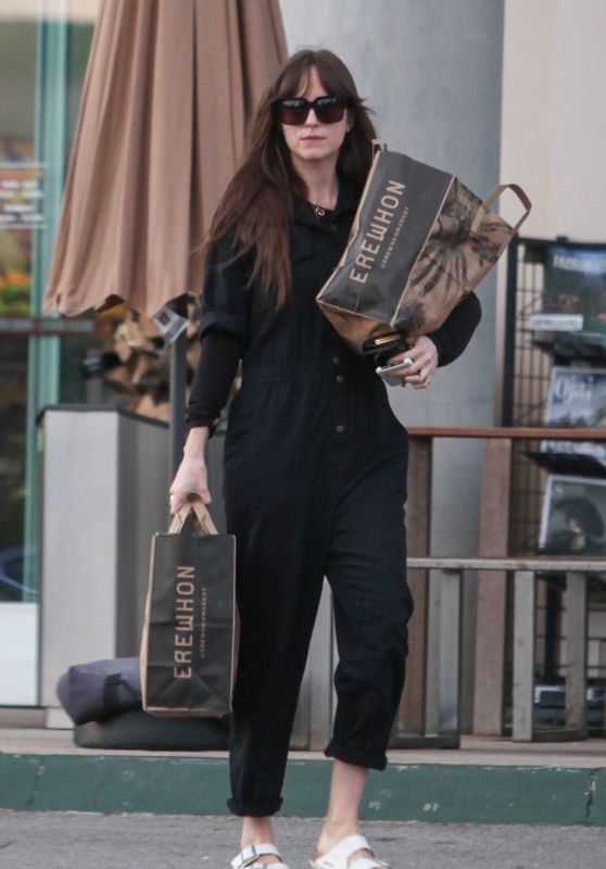 Dakota Johnson - Shopping in Los Angeles 01/27/2020