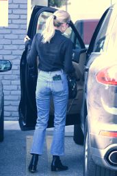 Emma Roberts - Out in Los Feliz 01/11/2020