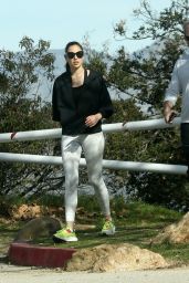 Gal Gadot in Tights - Takes a Hike in LA 01/07/2020