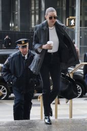 Gigi Hadid - Arrives at Manhattan Criminal Court in NYC 01/16/2020