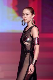 Gigi Hadid – Jean-Paul Gualtier Haute Couture Show at Paris Fashion Week 01/22/2020