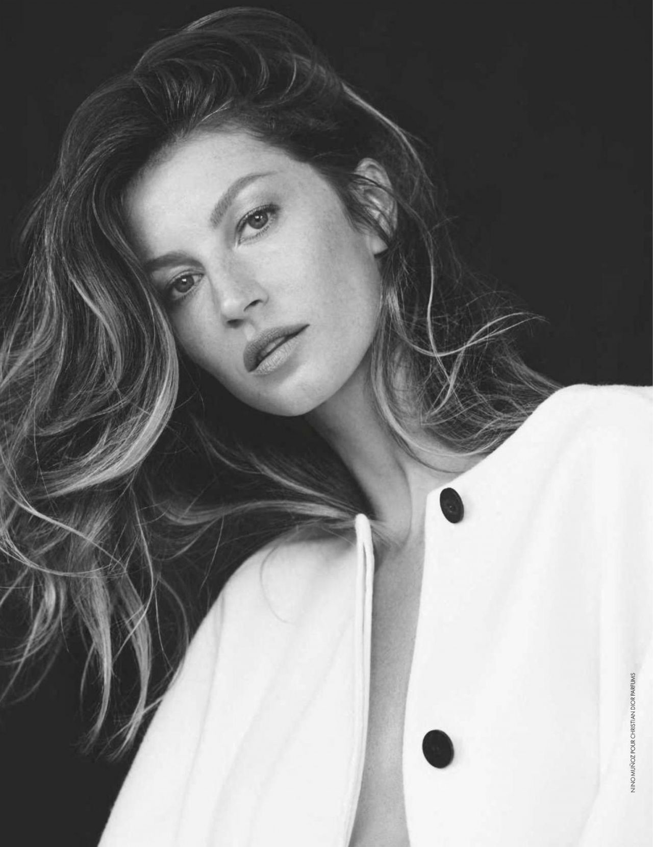 CelebMafia Celebrity Style Fashion Clothes Outfits Photos GIFs 