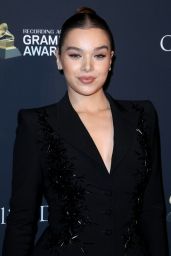 Hailee Steinfeld – Clive Davis’ 2020 Pre-Grammy Gala