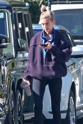 Hailey Rhode Bieber in Casual Outfit 01/24/2020