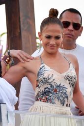 Jennifer Lopez - Pegasus World Cup 01/25/2020