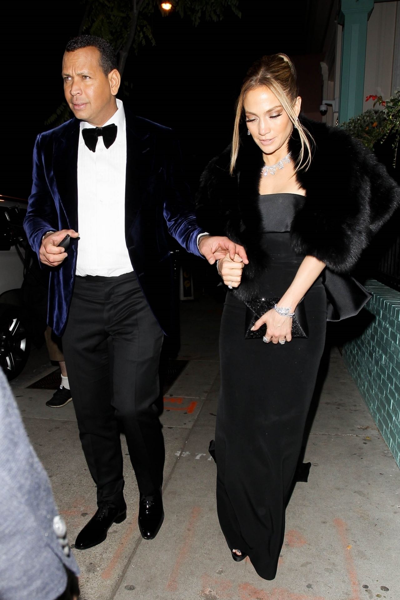 Jennifer Lopez With Her Husband After The Sag Awards 2020 7 