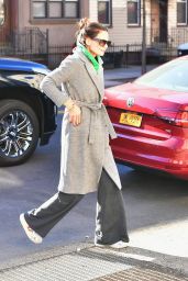 Katie Holmes in Casual Outfit - NYC 01/29/2020