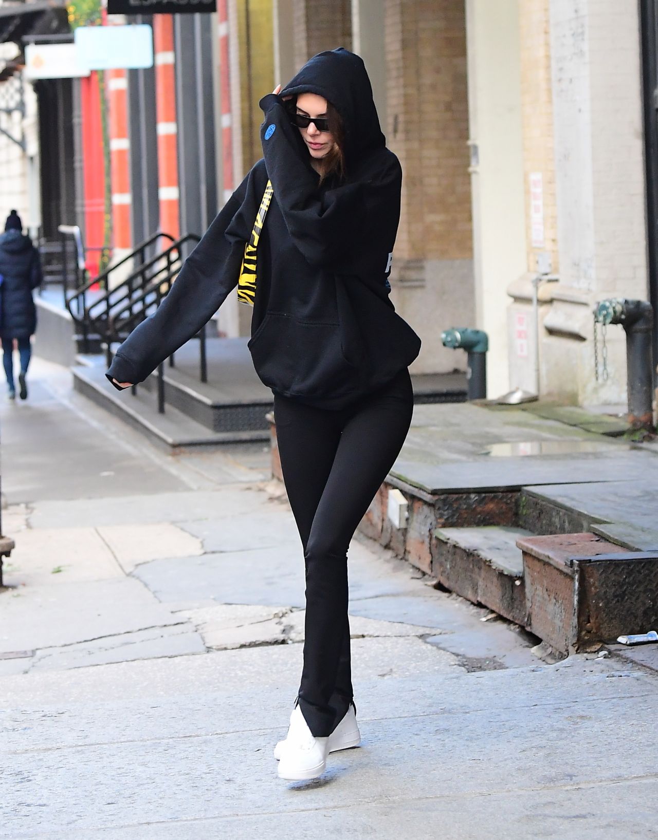 Kendall Jenner Street Style 01/19/2020 • CelebMafia