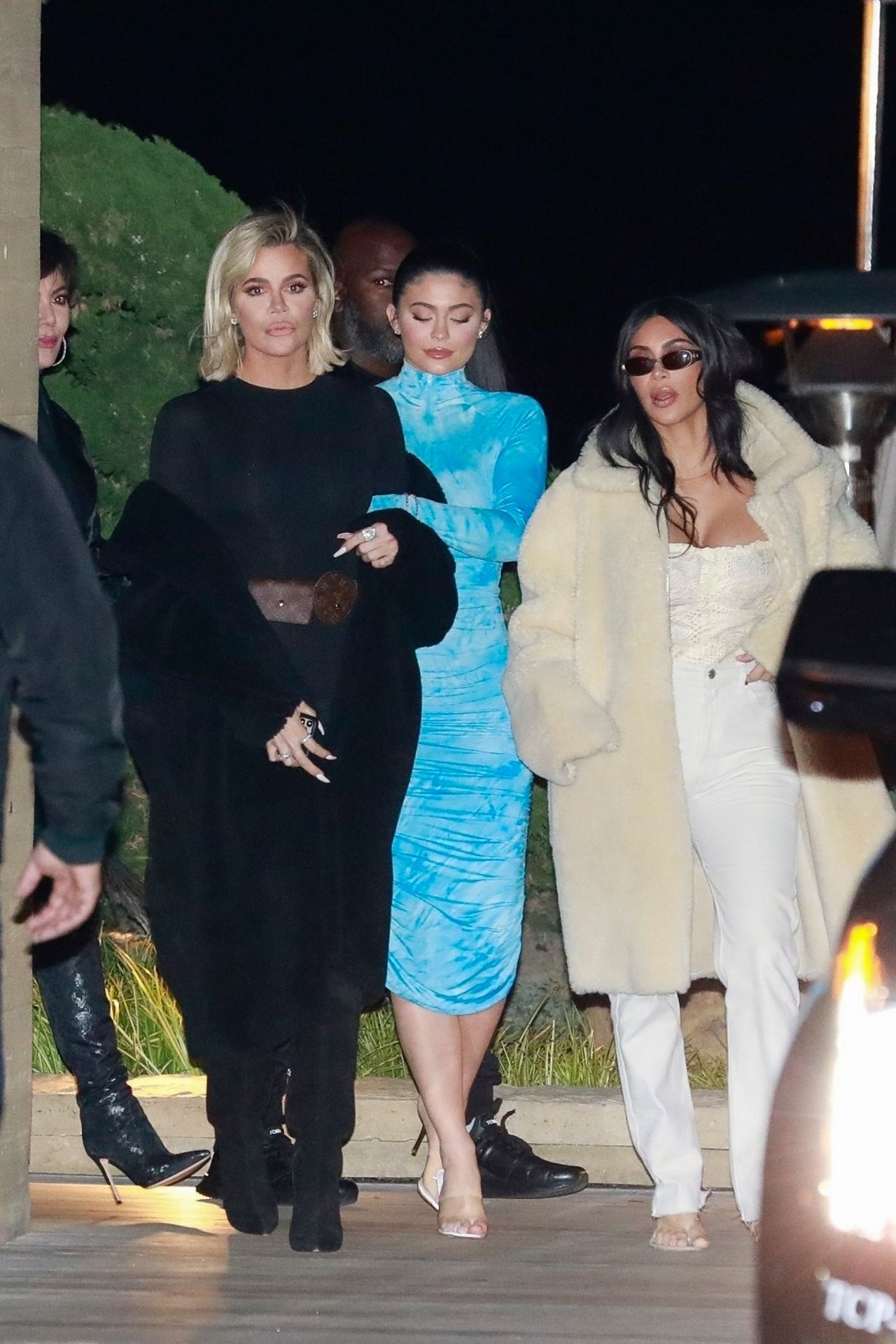 Khloe Kardashian Nobu Malibu January 9, 2020 – Star Style