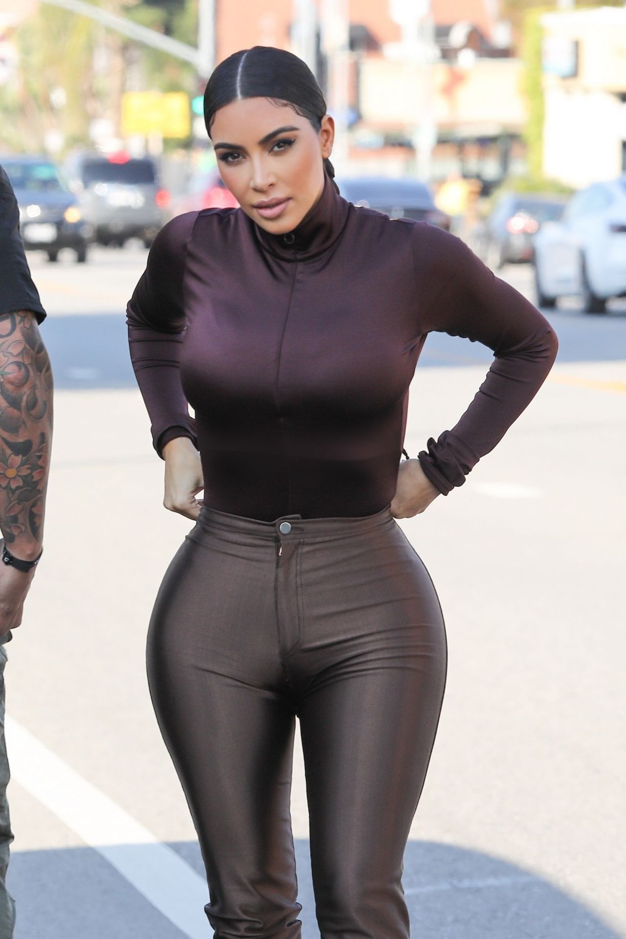 Kim Kardashian in Very Tight Brown Disco Pants 01/22/2020 ...