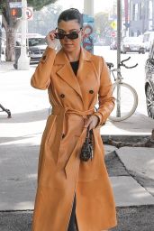 Kourtney Kardashian Street Fashion - Los Angeles 01/24/2020