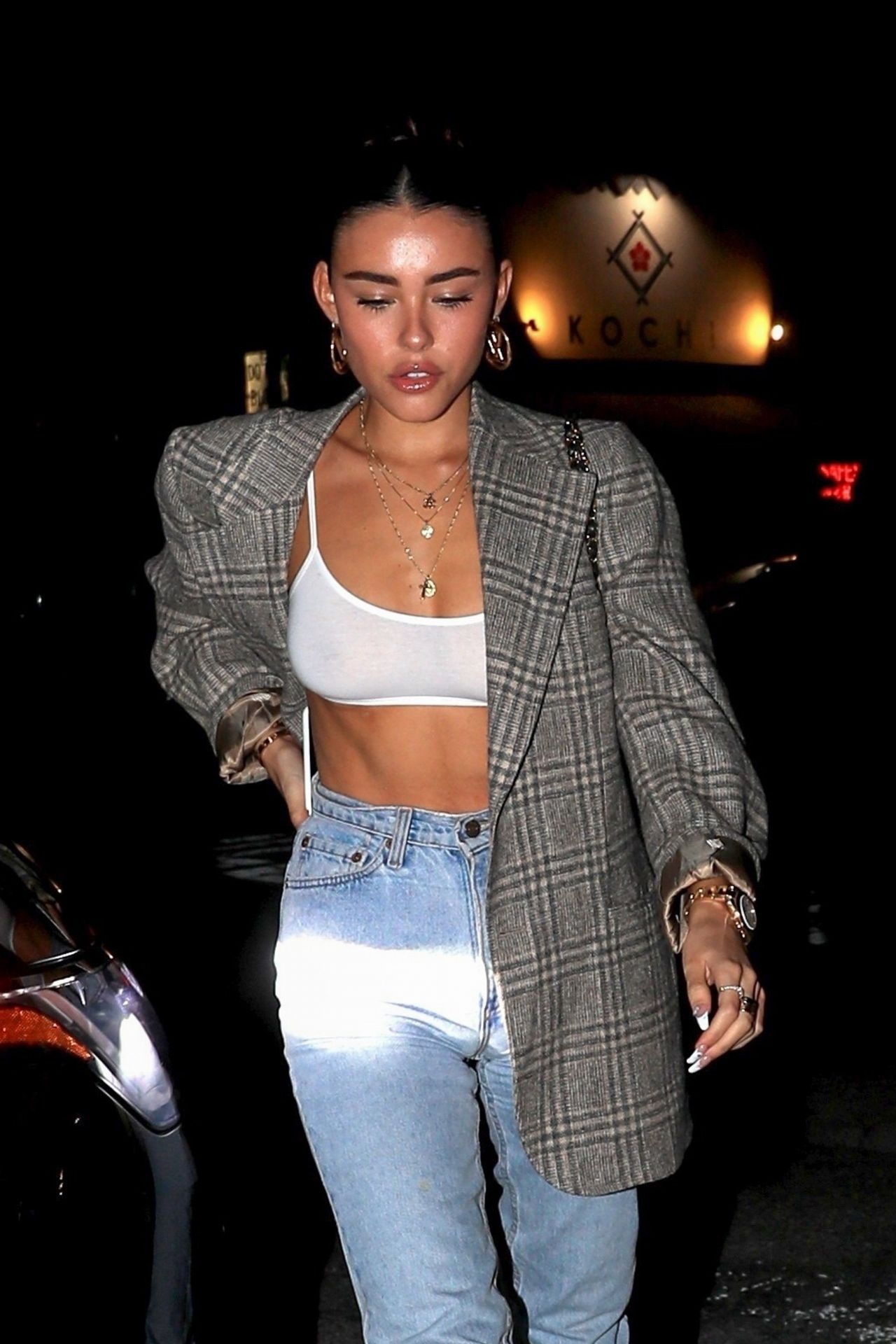 Madison Beer The Nice Guy December 26, 2017 – Star Style