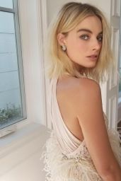 Margot Robbie - Social Media 01/27/2020