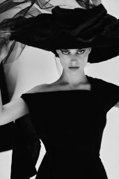 Margot Robbie - V Magazine #123 Spring Preview 2020