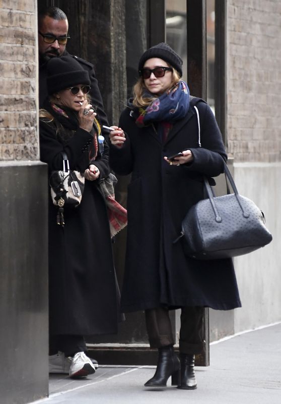 Mary-Kate and Ashley Olsen - Outside Their Office Building in New York City 01/09/2020