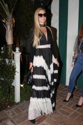 Paris Hilton - San Vicente Bungalows in West Hollywood 01/13/2020