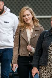 Rachel Brosnahan - Outside "Jimmy Kimmel Live" in LA 01/07/2020