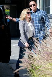 Reese Witherspoon Office Chic Outfit 01/28/2020