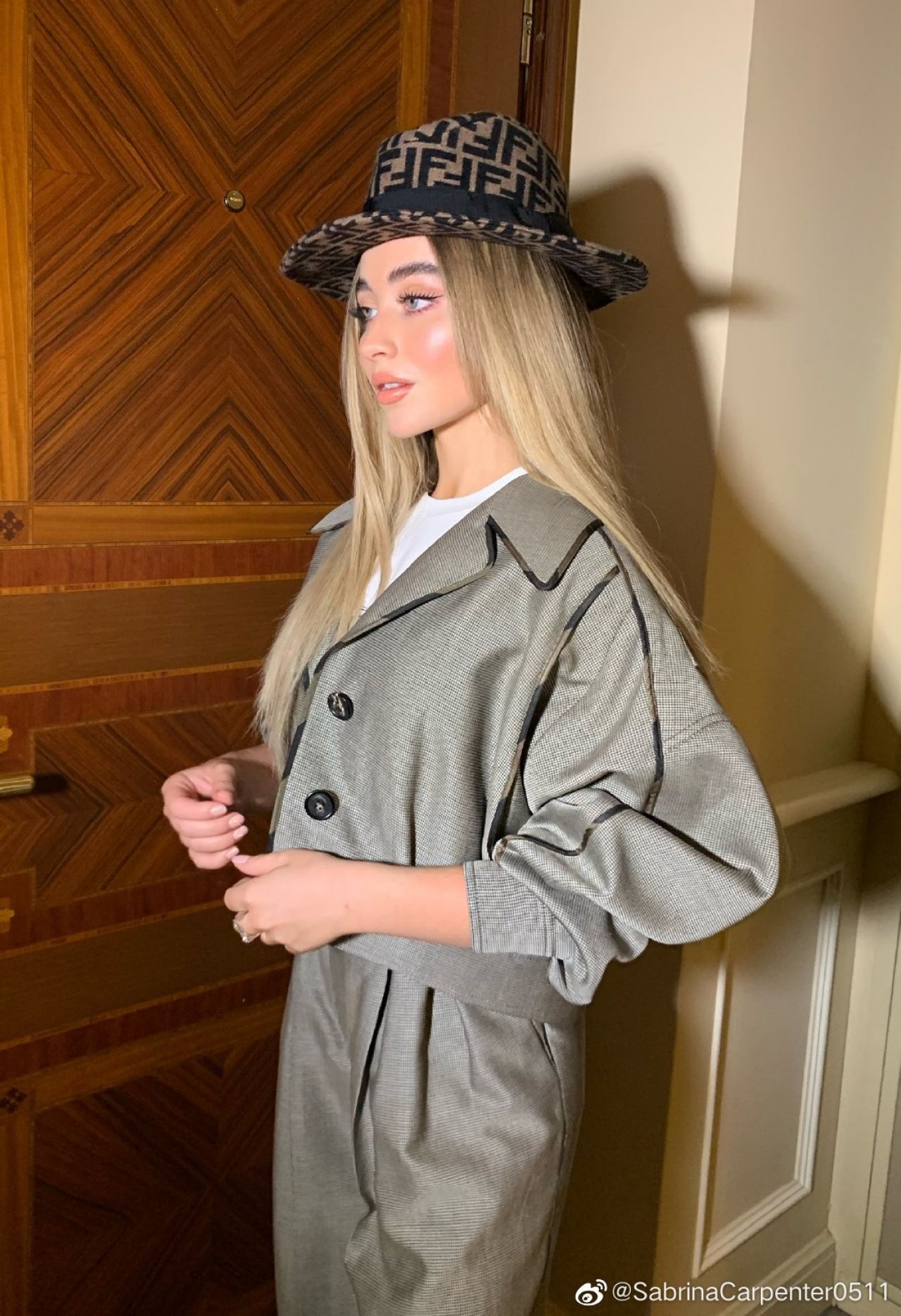 Sabrina Carpenter - Social Media 01/22/2020 • CelebMafia