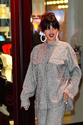 Selena Gomez - Leaving the Puma Store in NYC 01/14/2020