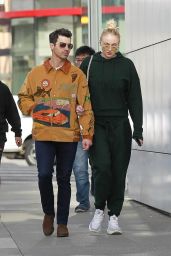 Sophie Turner and Joe Jonas - Out For a Lunch Date at Wally