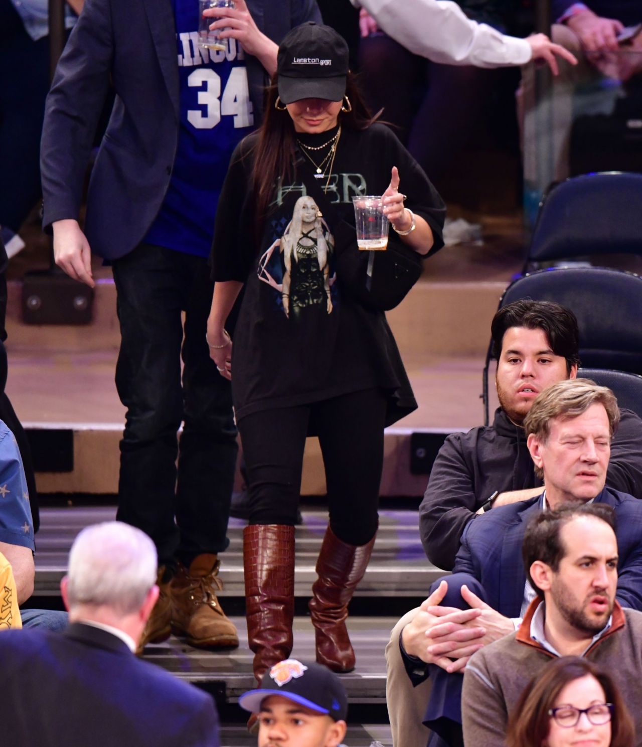 Vanessa Hudgens - LA Lakers vs NY Knicks in New York 01/22/2020 ...