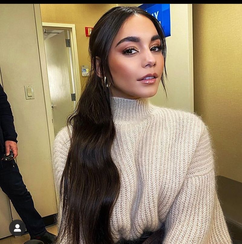 Vanessa Hudgens - Social Media 01/24/2020 • CelebMafia