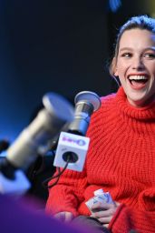 Victoria Pedretti - Celebrities Visit SiriusXM in NYC 01/06/2020