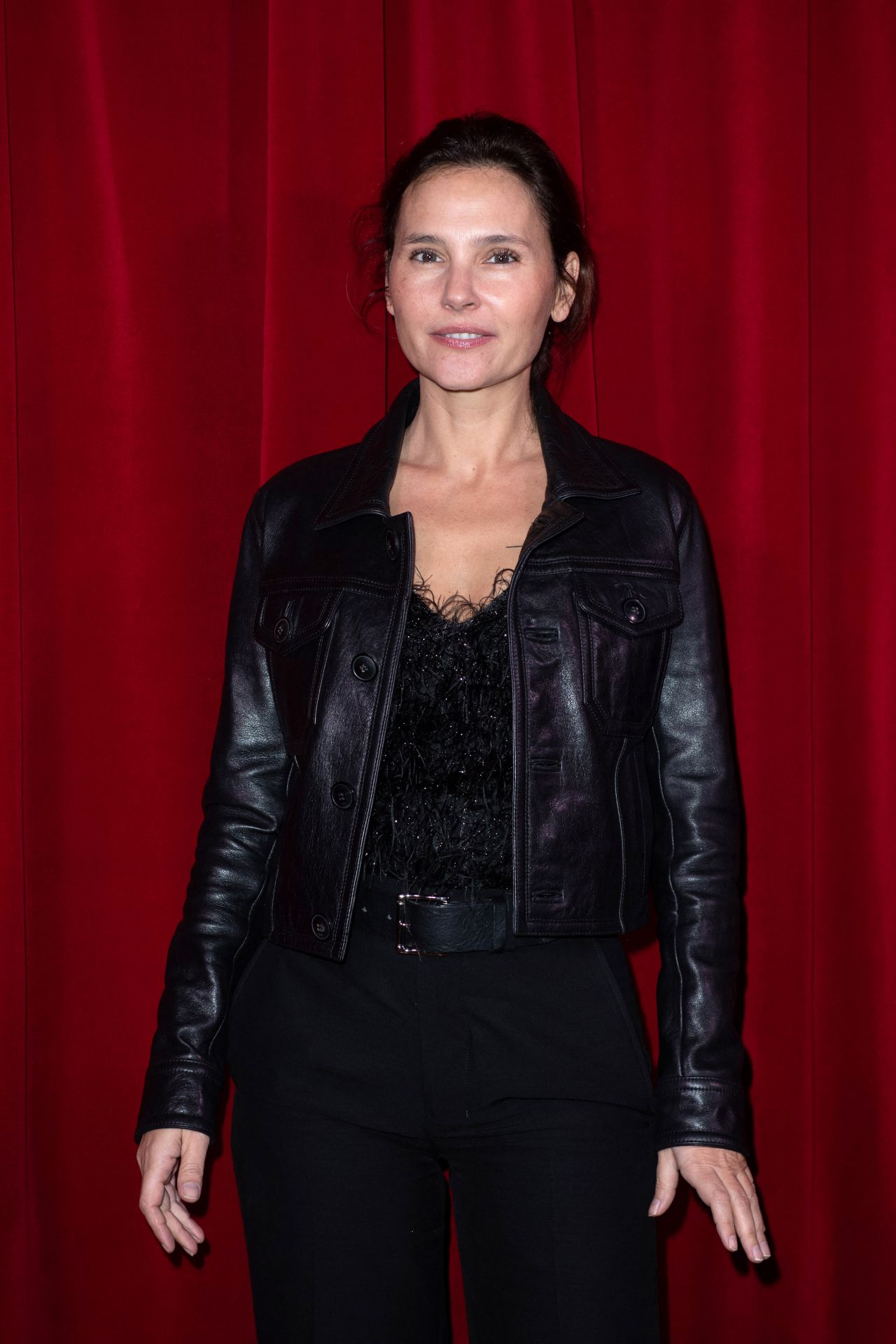 Virginie Ledoyen – Ami Alexandre Mattiussi Show at Paris Fashion Week