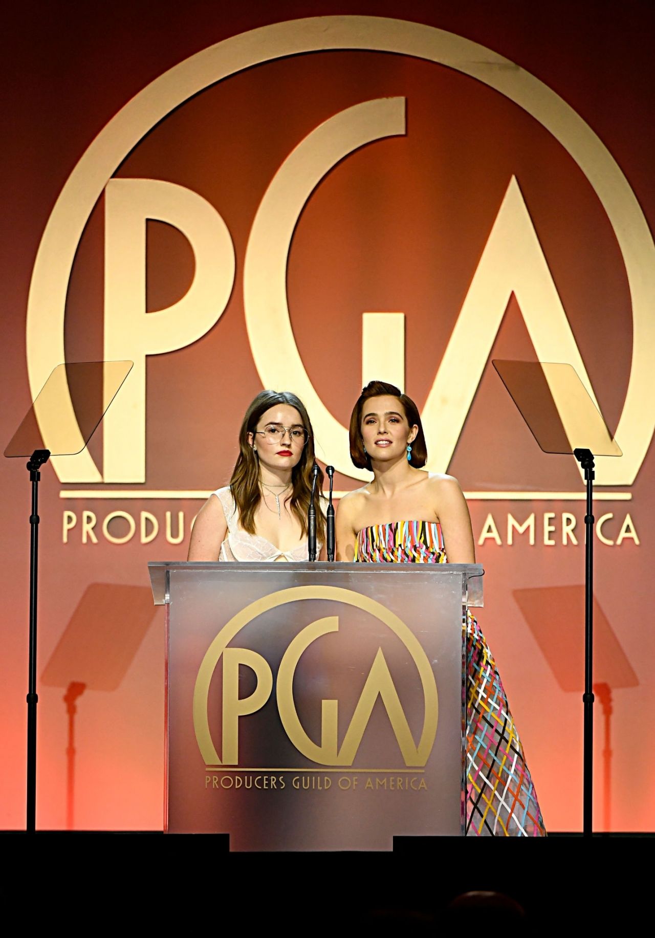 Zoey Deutch – Producers Guild Awards 2020 • CelebMafia