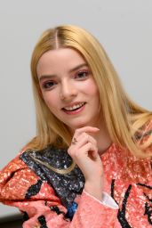 Anya Taylor Joy - "Emma." Photocall at The Four Seasons Hotel in Beverly Hills