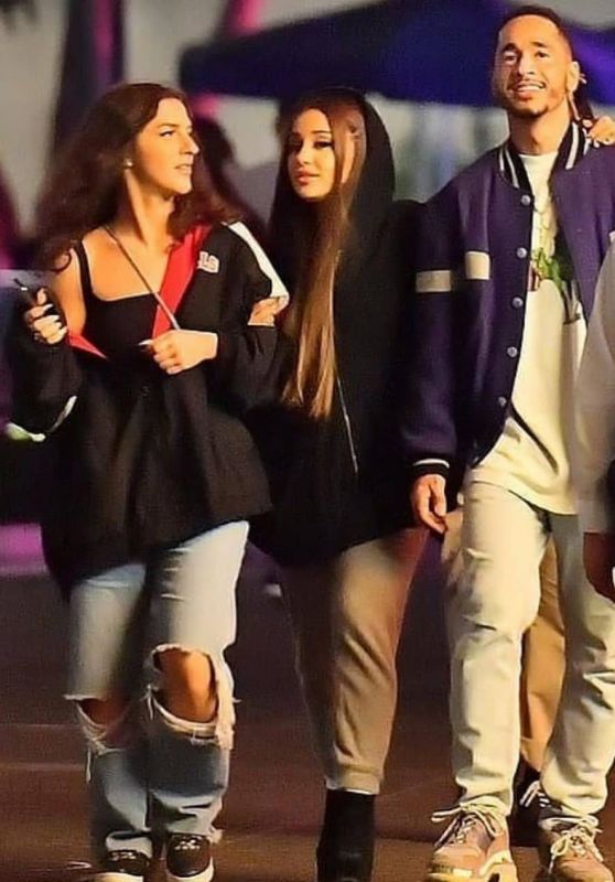 Ariana Grande With Friends 02/01/2020