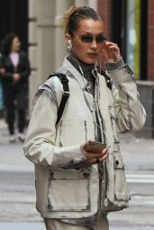 Bella Hadid Cute Street Style - New York 02/04/2020