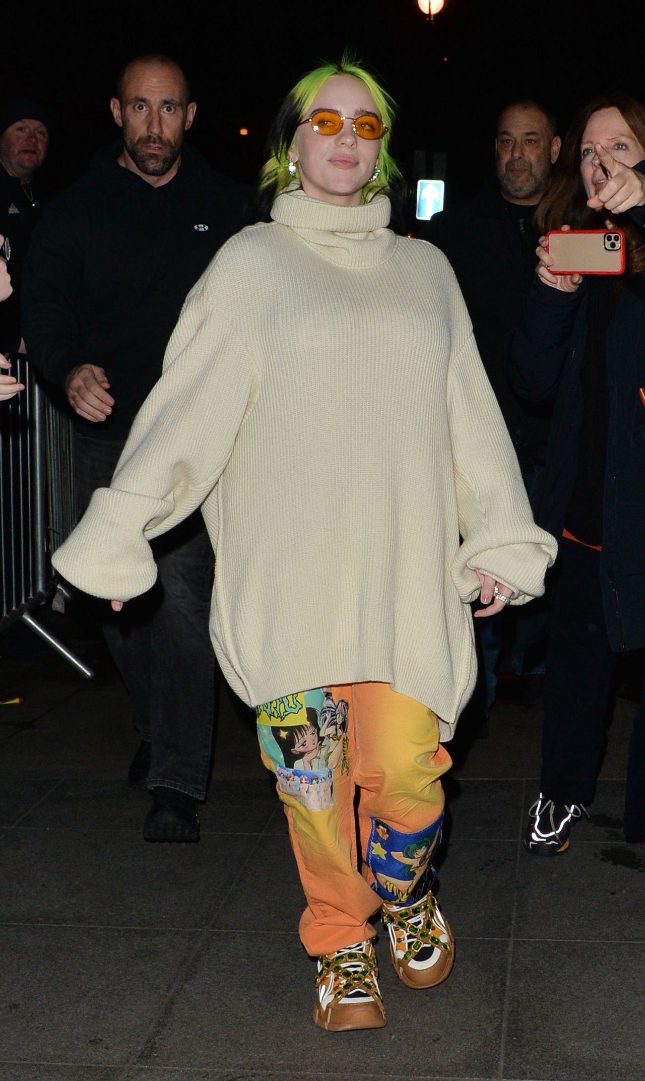 Billie Eilish - BBC Studios in London 02/19/2020 • CelebMafia