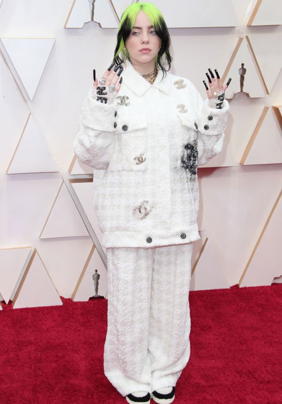 Billie Eilish – Oscars 2020 Red Carpet